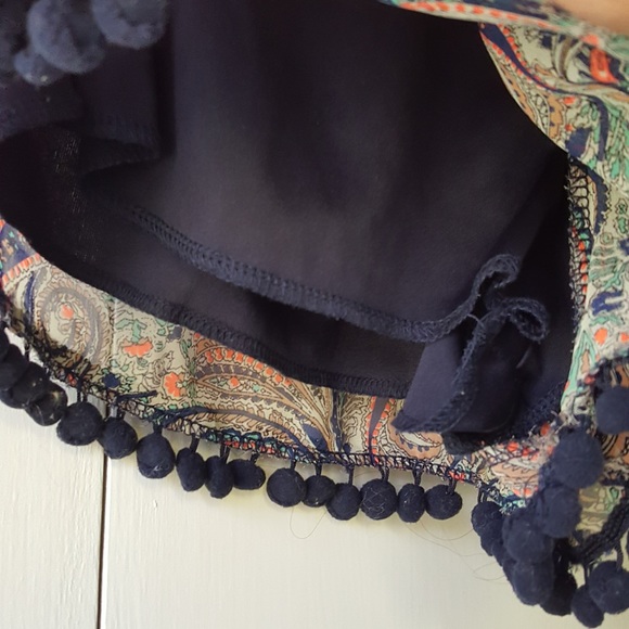 Honey Punch Pom Pom Shorts - Picture 6 of 10